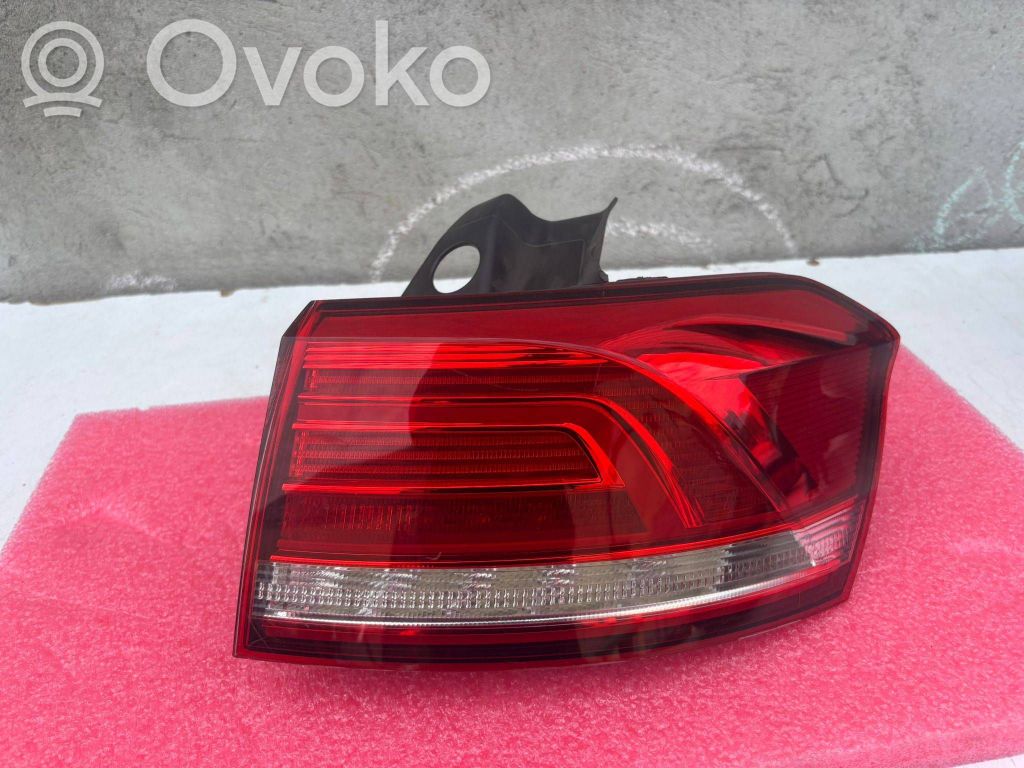 Volkswagen PASSAT B8 Lampă spate în caroserie 
