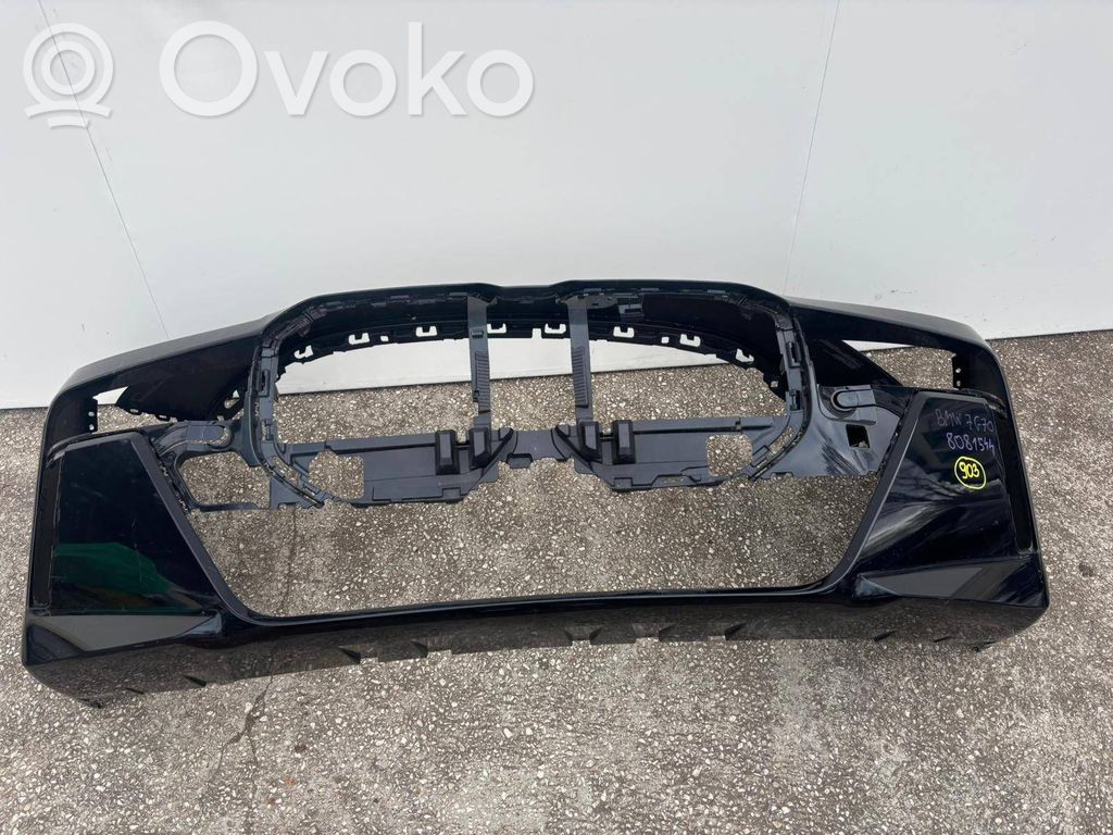 BMW 7 G70 Front bumper 