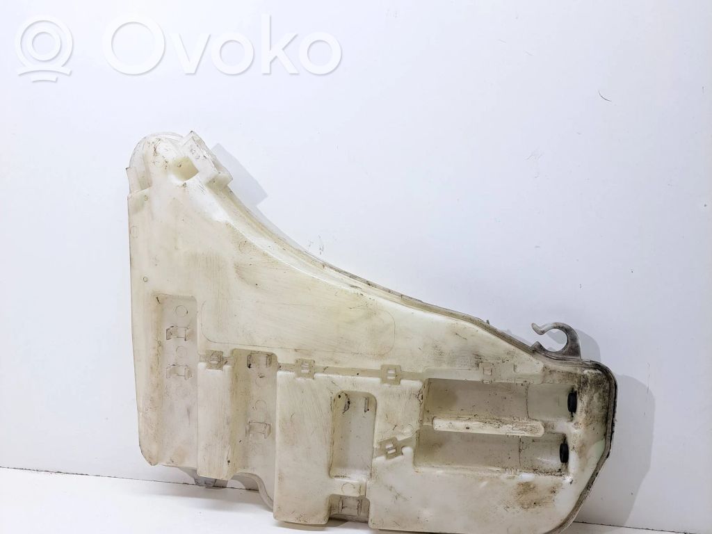 BMW 5 F10 F11 Zbiornik płynu do spryskiwaczy szyby przedniej / czołowej 