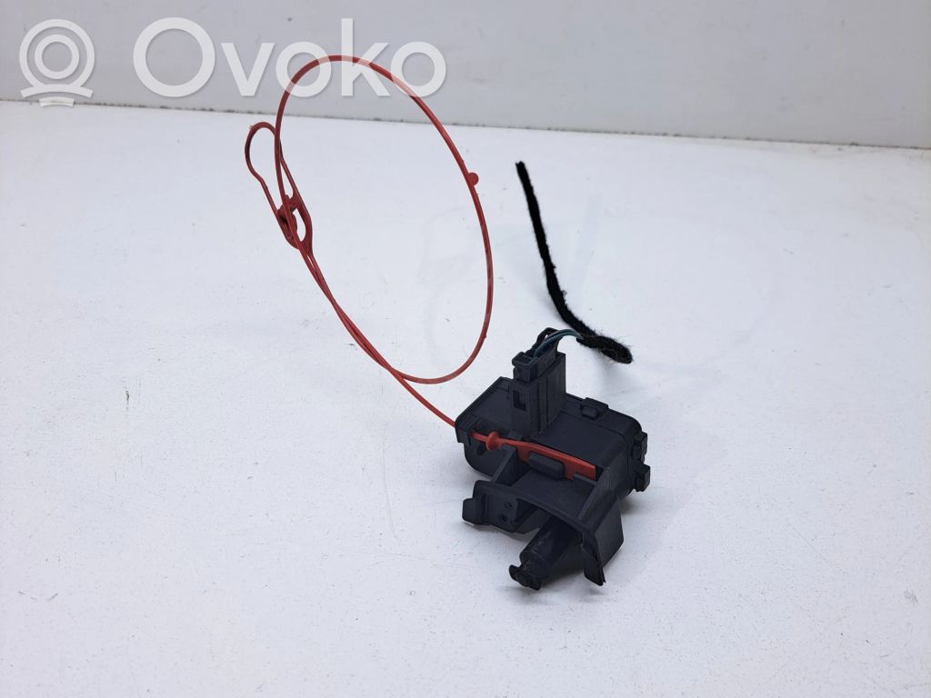 Audi A5 Sportback 8TA Fuel tank cap lock motor 