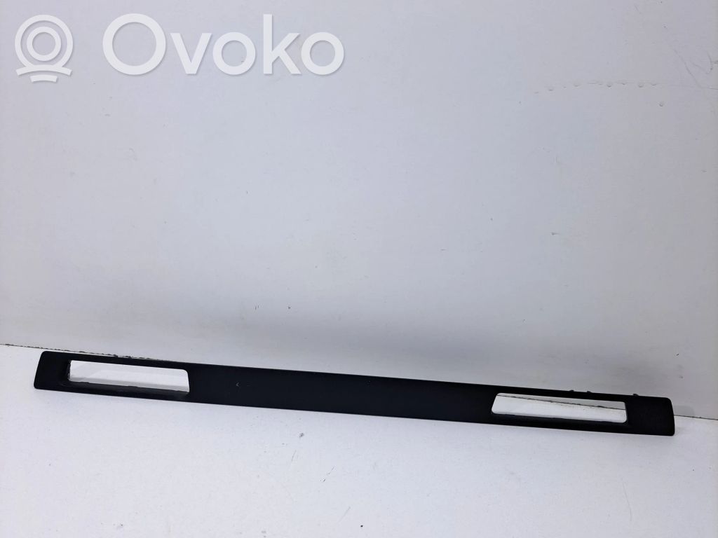 BMW 3 E90 E91 Moldura de la guantera 