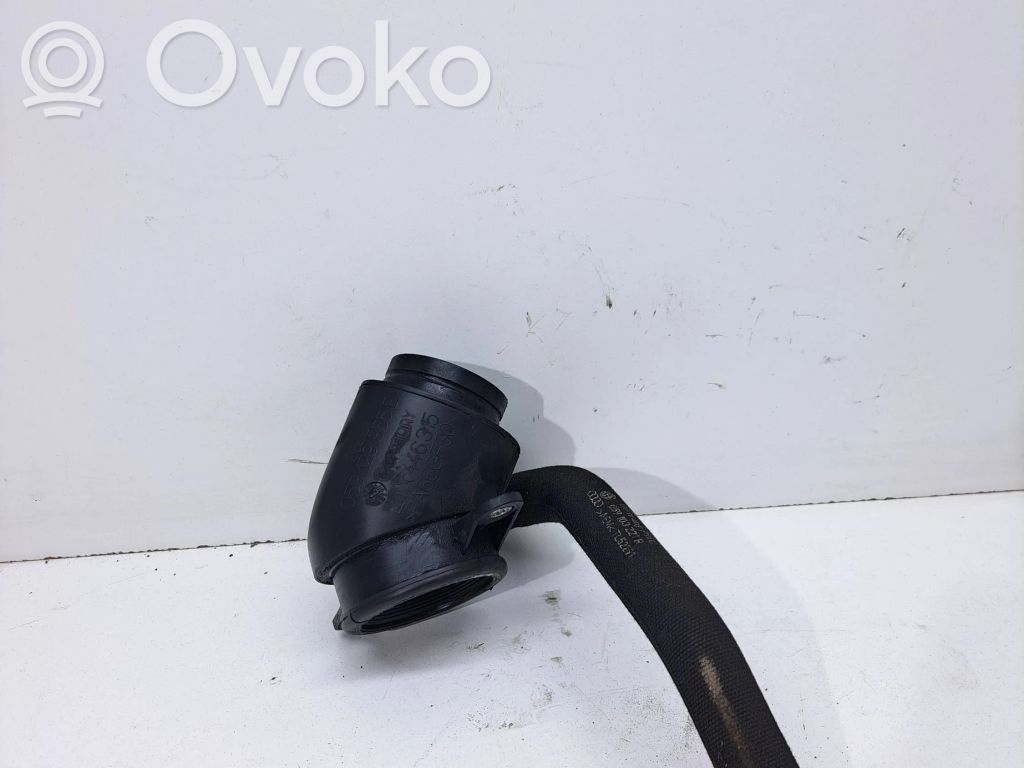 Audi A5 8T 8F Ansaugrohr Ansaugschlauch Turbolader 