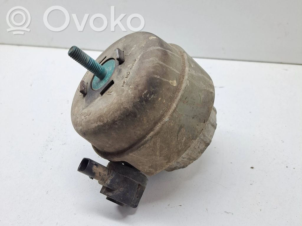 Audi A6 S6 C6 4F Engine mount bracket 