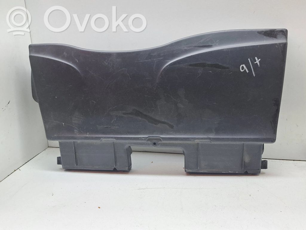 BMW 3 E90 E91 Air intake duct part 