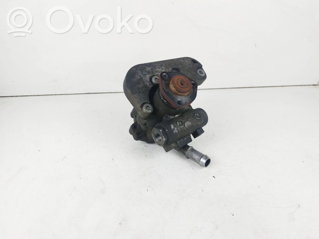 BMW 3 E90 E91 Power steering pump 