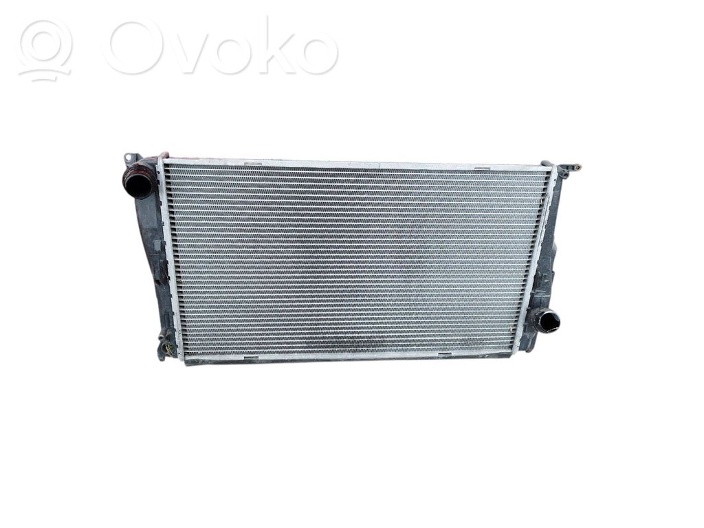 BMW 3 E90 E91 Aušinimo skysčio radiatorius 