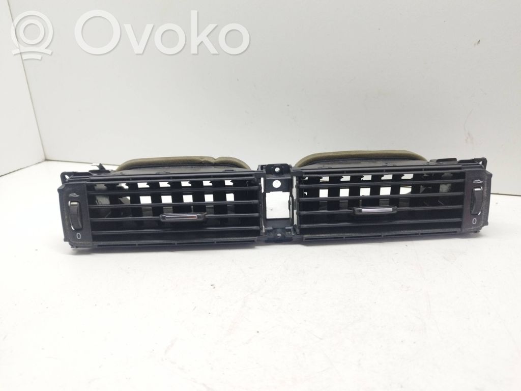 Volvo S80 Centrālais gaisa ventilācijas režģis 