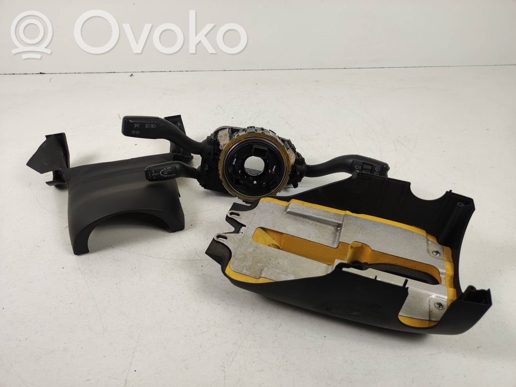 Audi Q7 4L Wiper turn signal indicator stalk/switch 