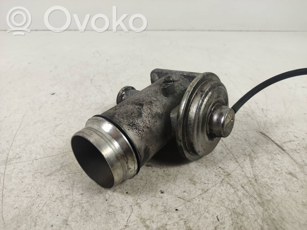 BMW 3 E90 E91 EGR vožtuvas 