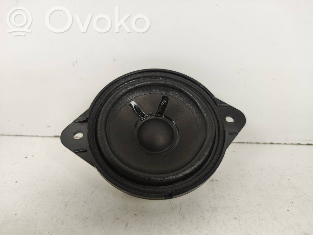 Audi A4 S4 B8 8K Głośnik półki bagażnika 