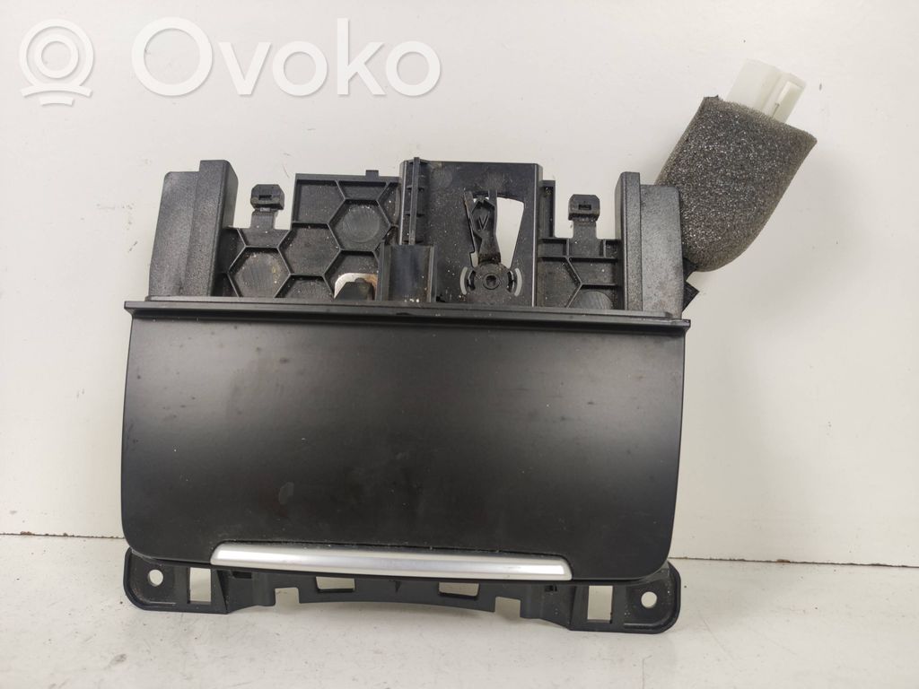 Audi A4 S4 B8 8K Popielniczka deski rozdzielczej 