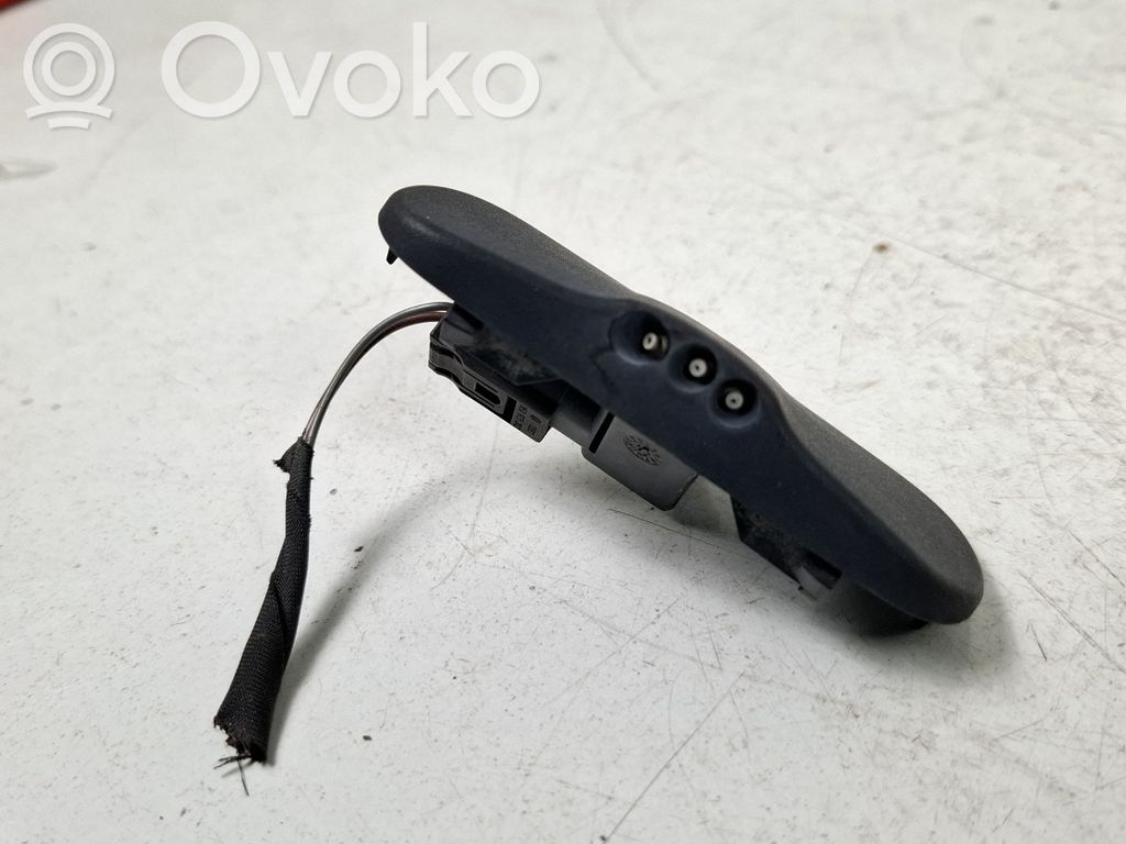 Audi A4 S4 B8 8K Windshield washer spray nozzle 