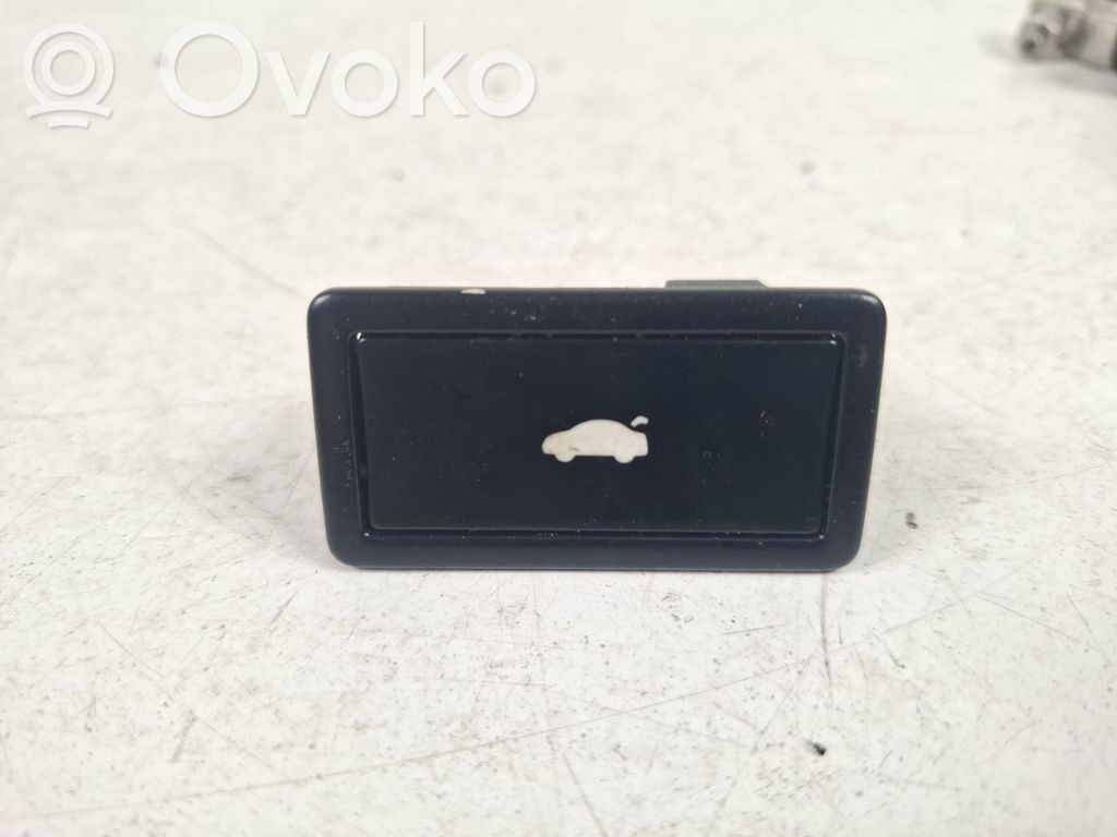 Audi A6 S6 C7 4G Tailgate glass/window release handle 