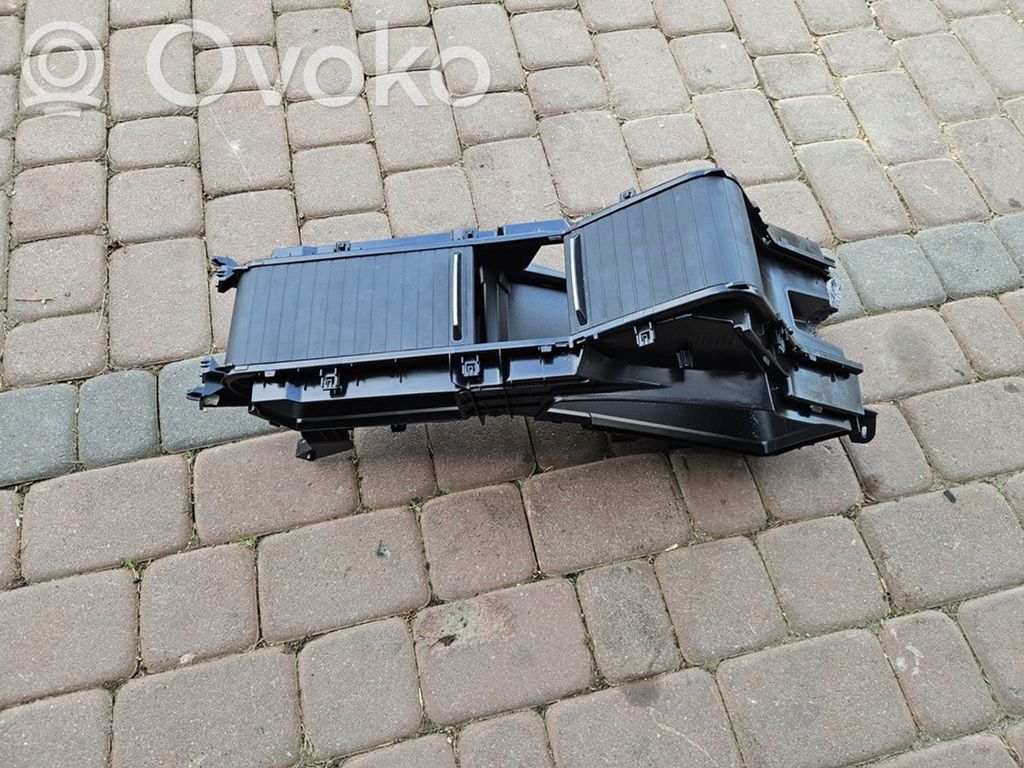 Opel Combo E Handschuhfach 
