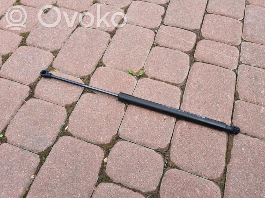 Renault Clio IV Tailgate/trunk strut/damper 