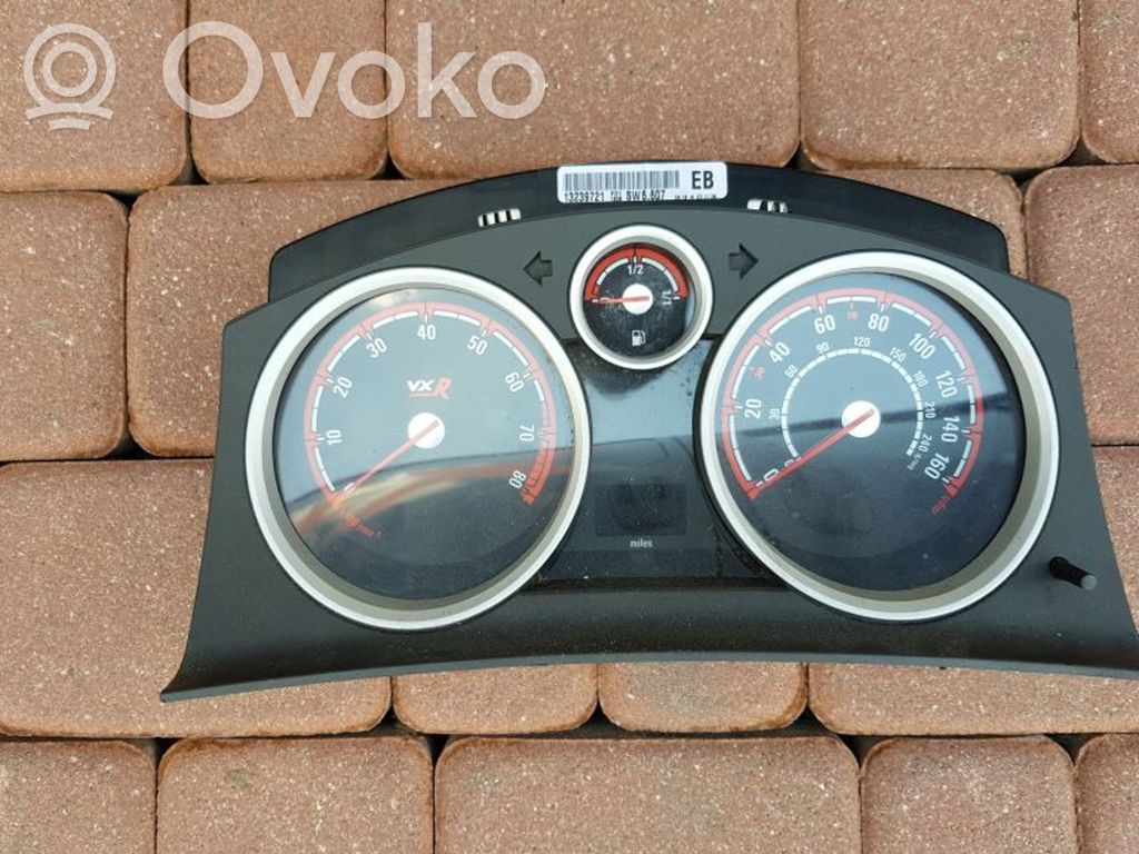 Opel Astra H Speedometer (instrument cluster) 