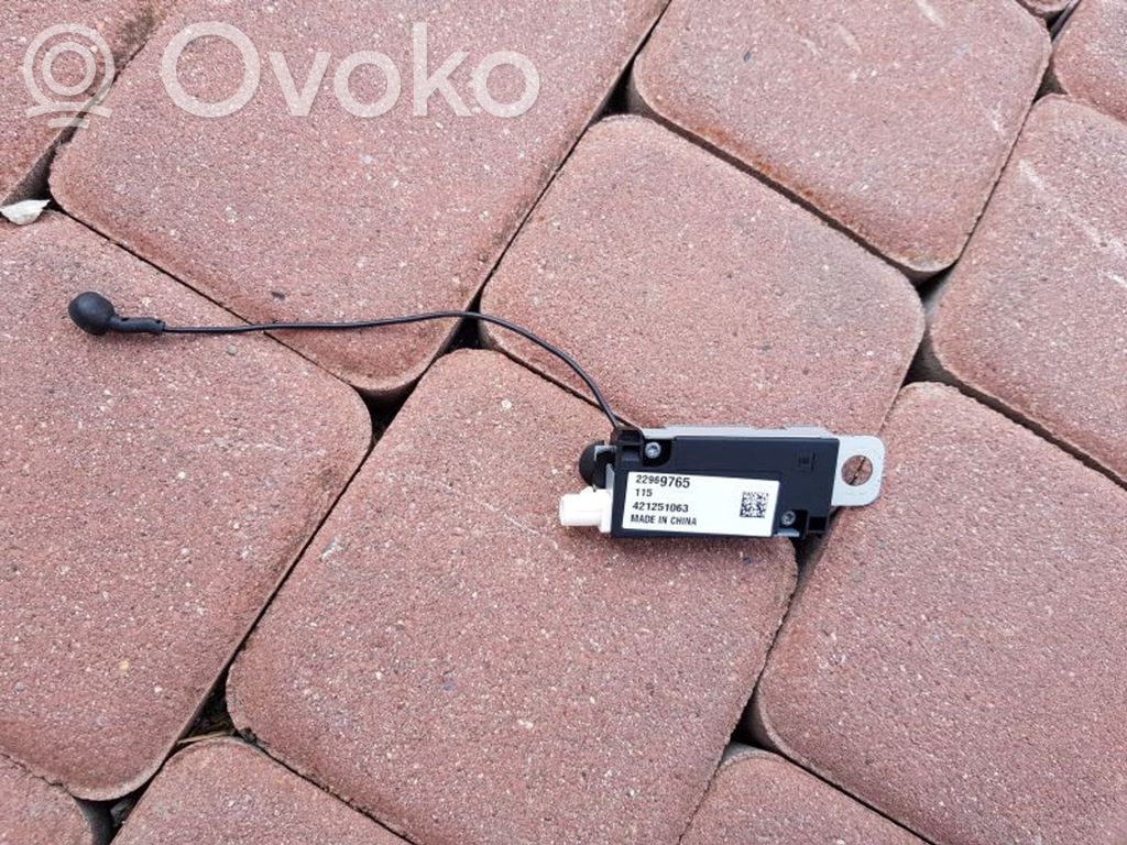 Opel Insignia A Aerial antenna amplifier 