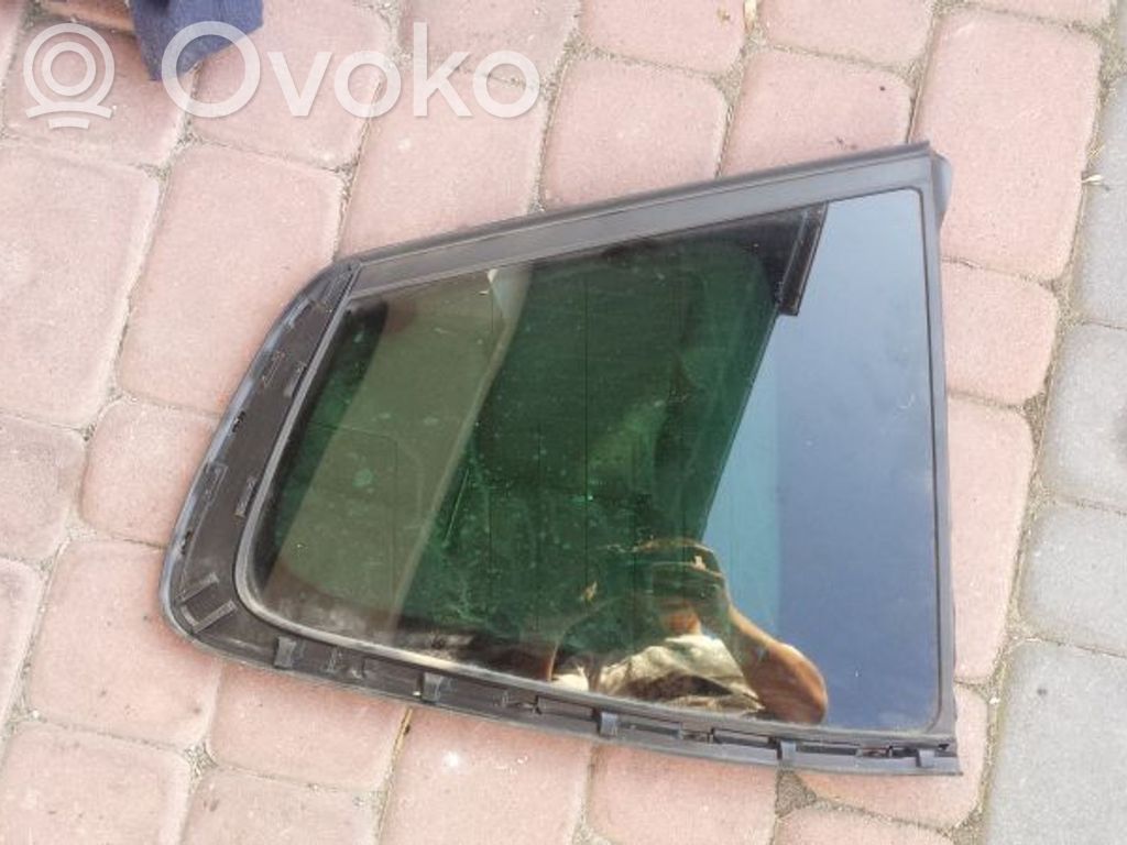 Opel Zafira C Luna/vidrio del triángulo delantero 