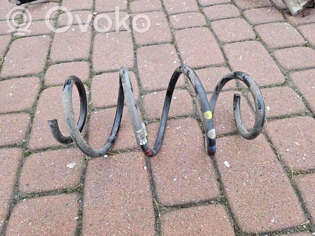 Front coil spring   1121