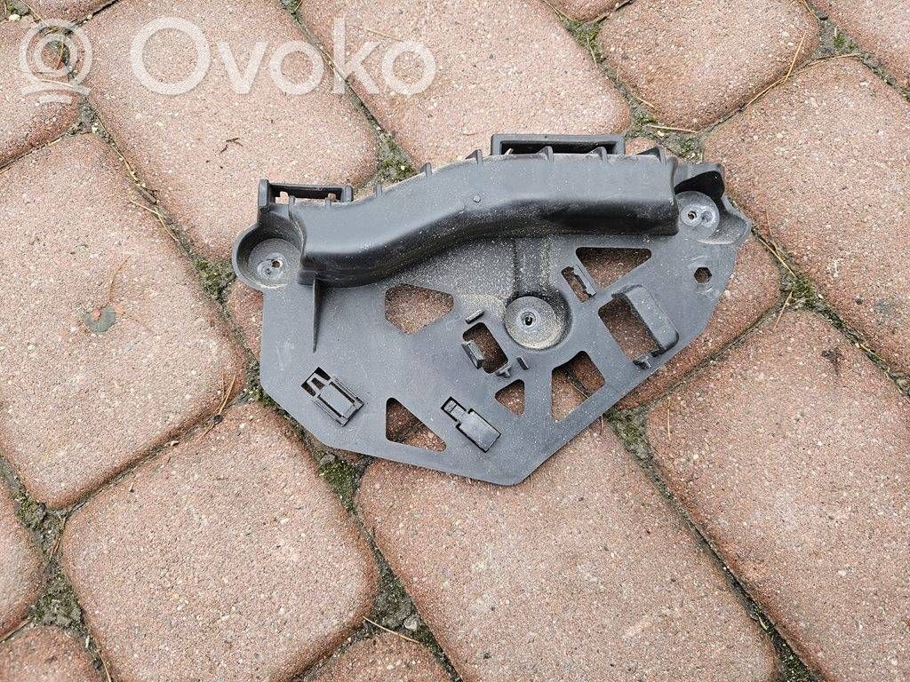 Opel Corsa E Rear bumper mounting bracket 