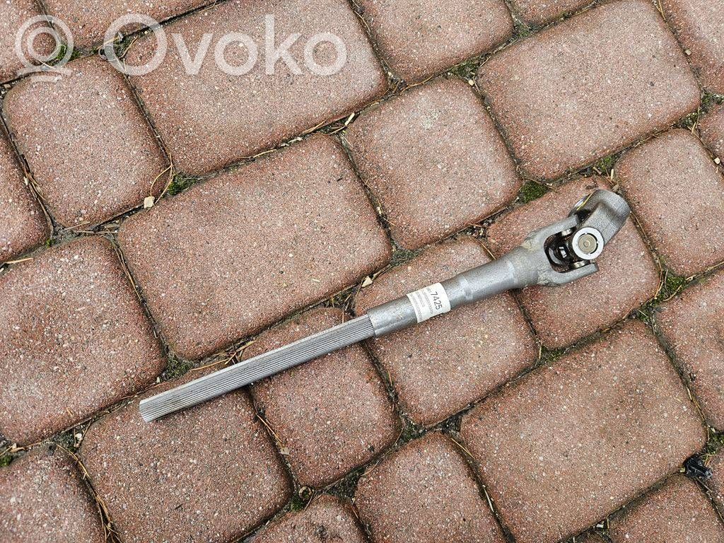 Opel Corsa E Vairo rato ašies kryžminė jungtis 