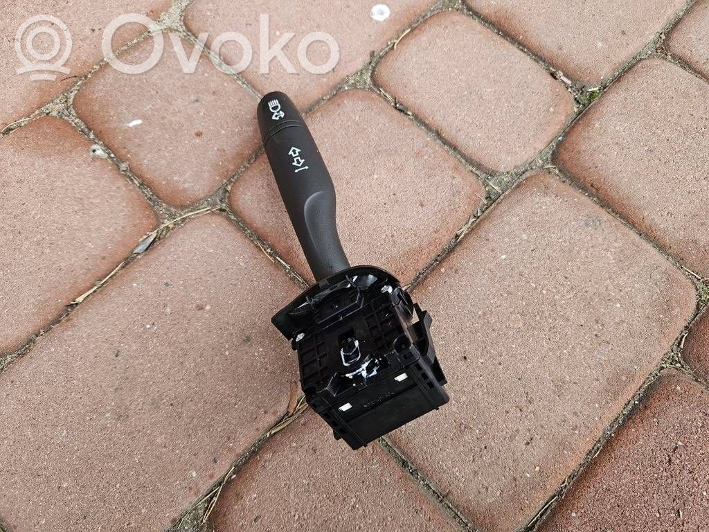 Opel Astra K Cruise control relay 