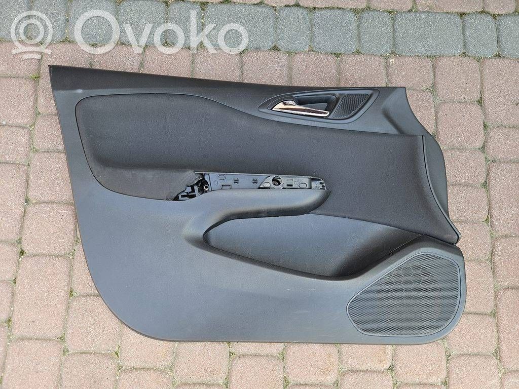 Opel Corsa E Front door card panel trim 