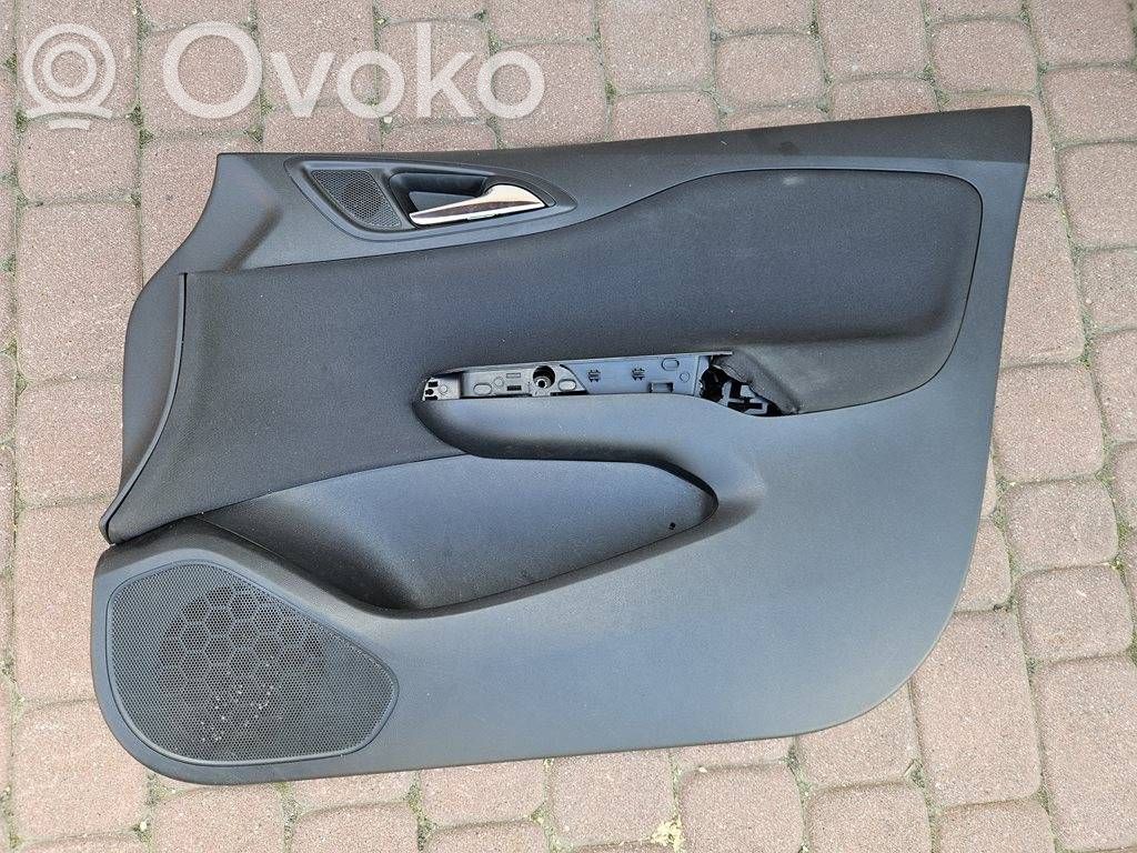 Opel Corsa E Front door card panel trim 