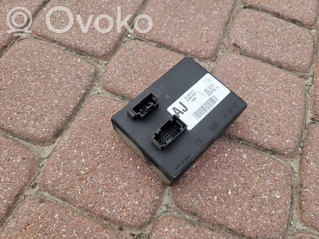 Opel Insignia A Light module LCM 