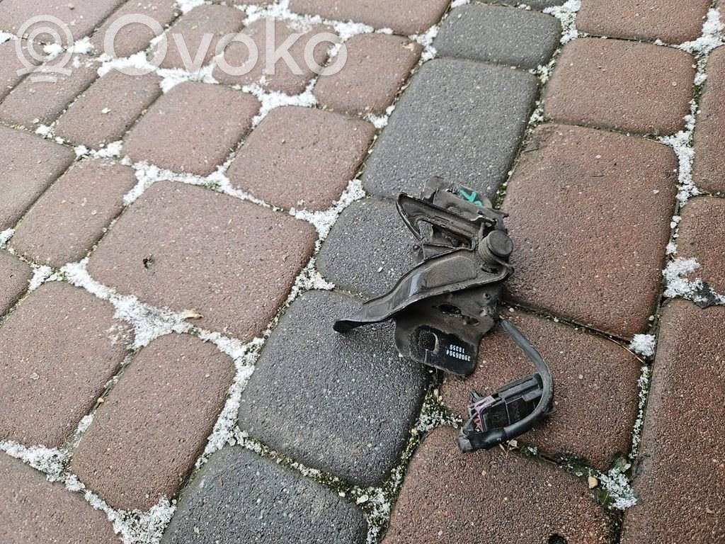 Opel Insignia B Zamek pokrywy przedniej / maski silnika 