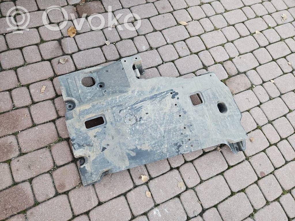 Toyota Corolla E210 E21 Priekinės važiuoklės dugno apsauga 