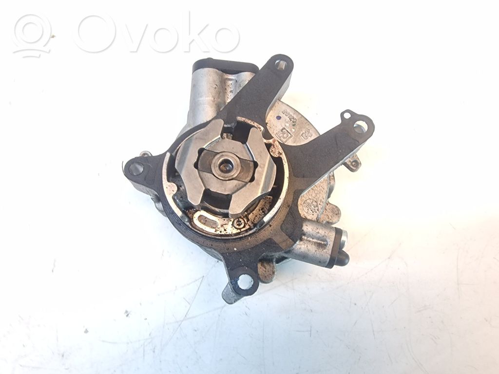 Fiat 500X Vacuum pump 