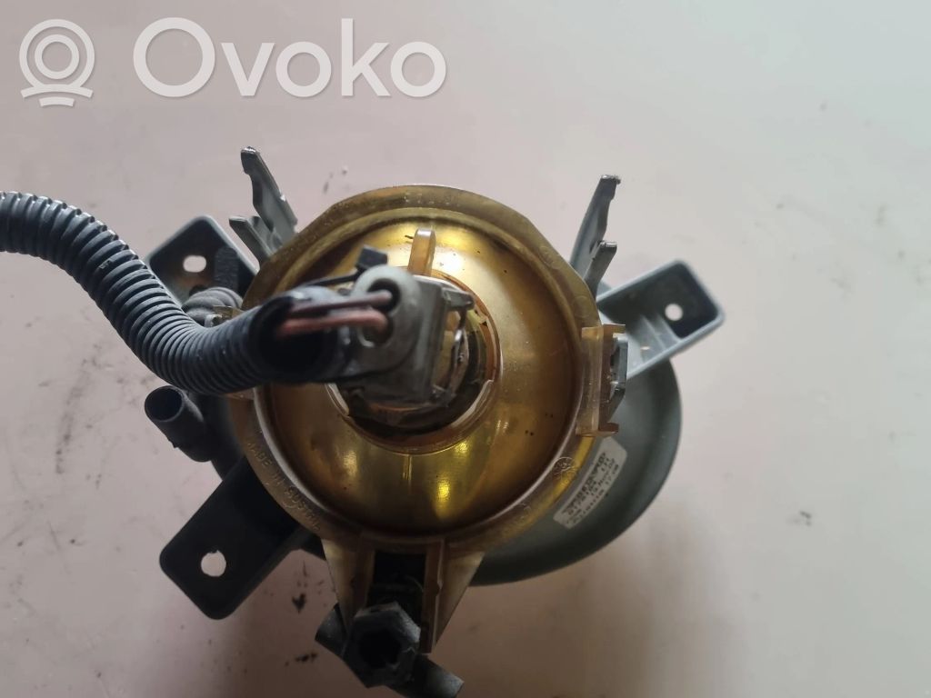 Volvo S60 Miglas lukturis priekšā 