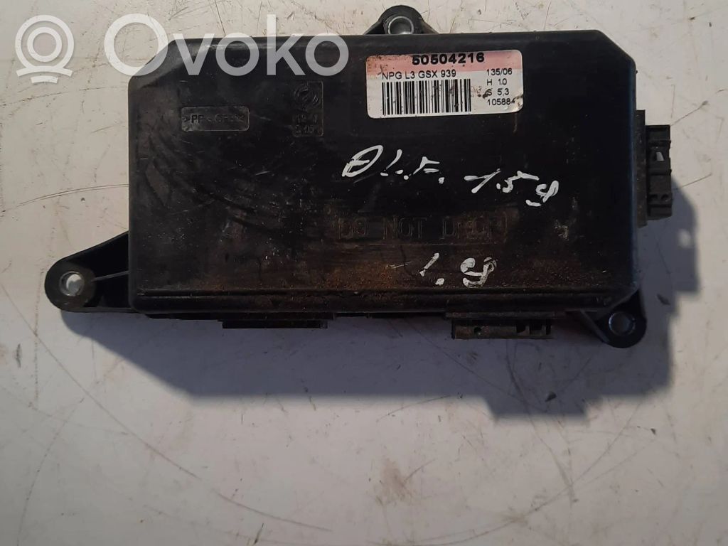 Alfa Romeo 159 Door control unit/module 