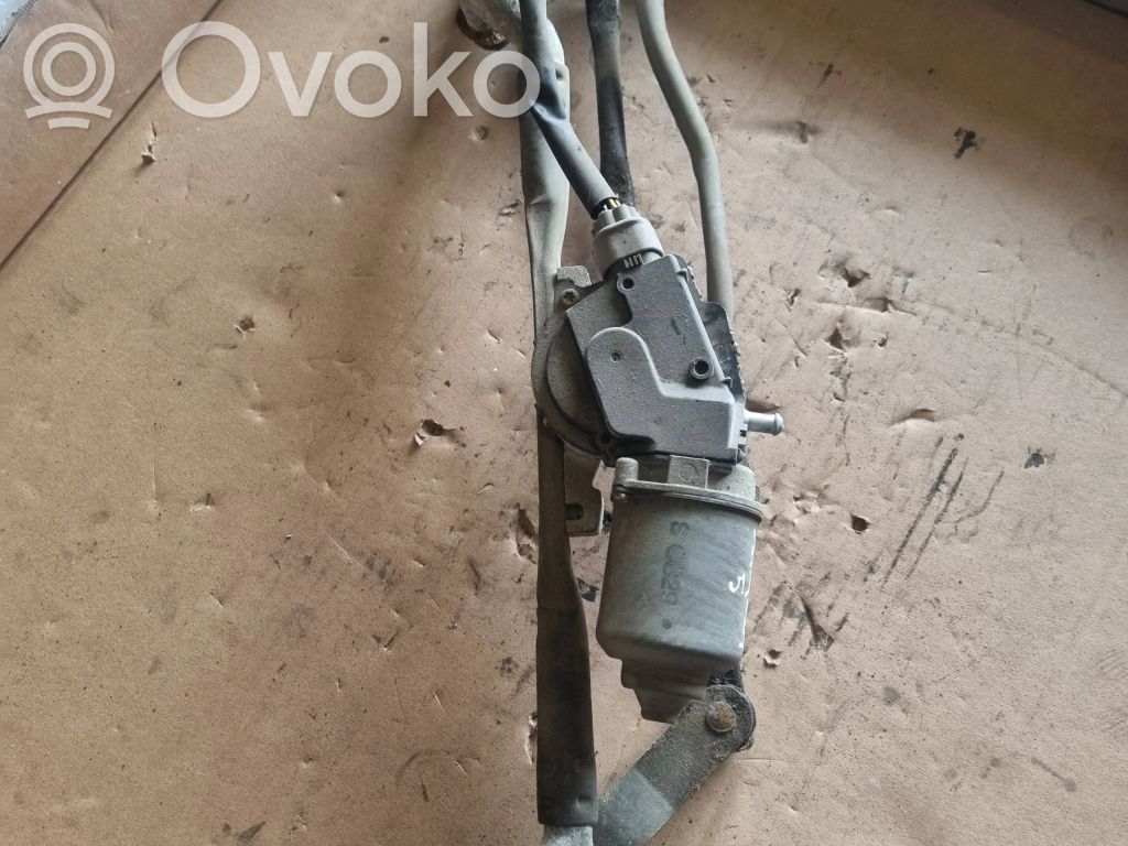 Front wiper linkage