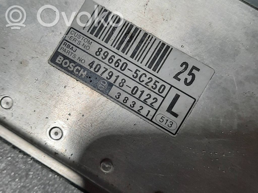 Toyota Yaris Verso Engine control unit/module 