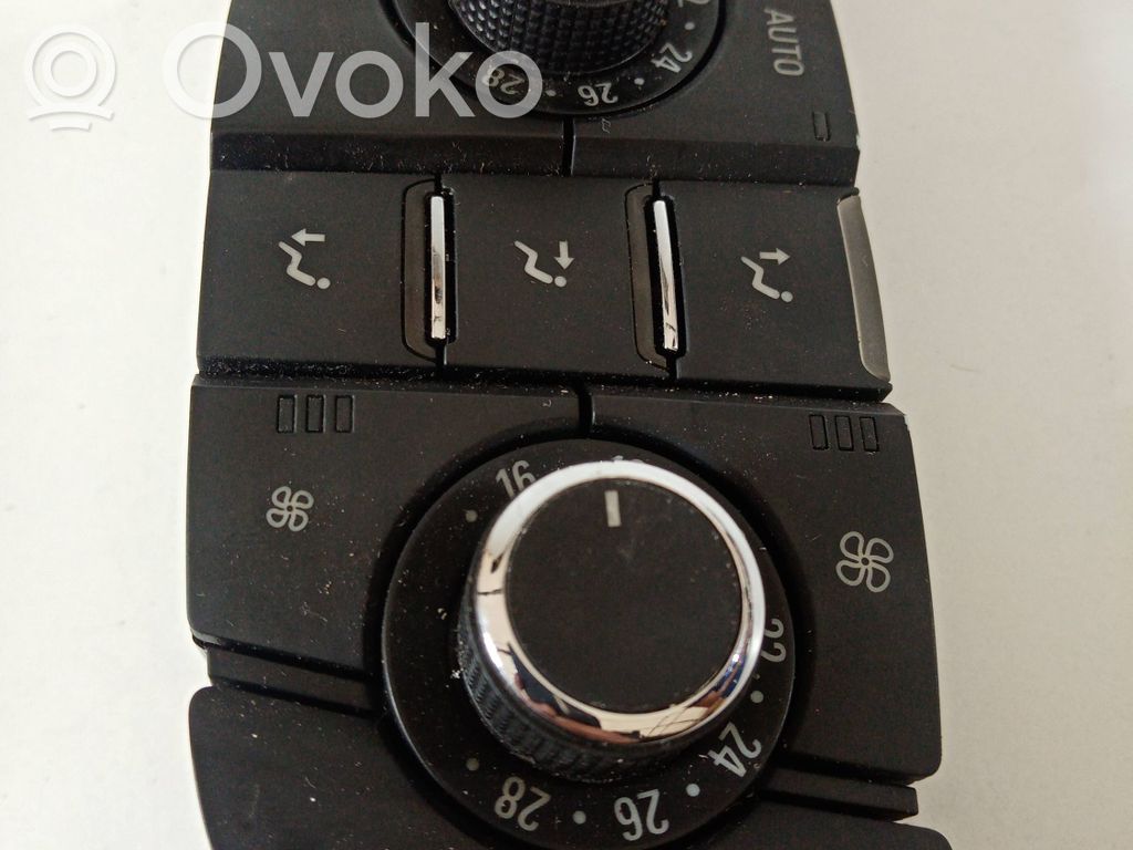 Vauxhall Astra J Climate control/heater control trim 