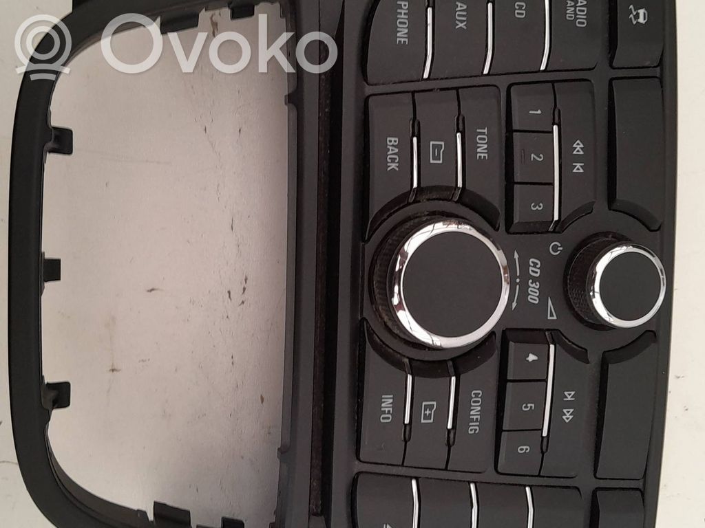Opel Meriva B Radio/CD/DVD/GPS head unit 