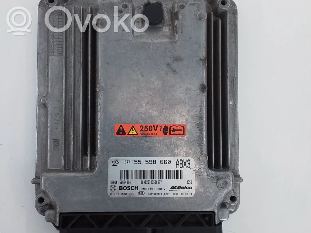 Opel Insignia A Engine control unit/module 