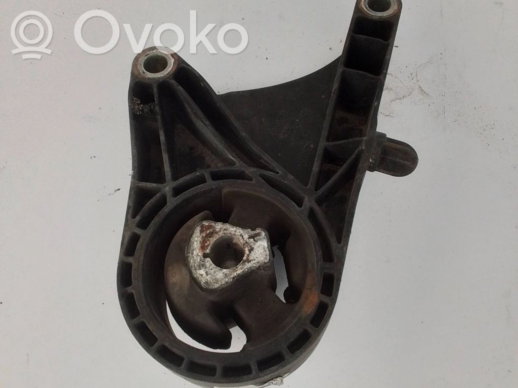 Opel Insignia A Engine mount bracket 