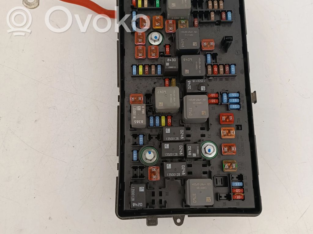 Opel Insignia A Fuse module 