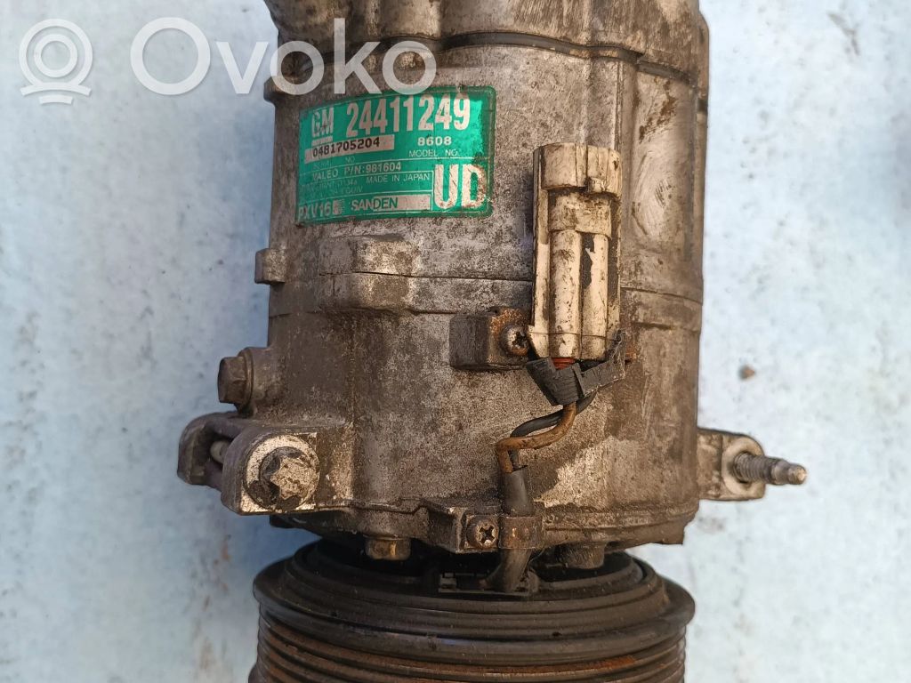 Opel Vectra C Kompresor / Sprężarka klimatyzacji A/C 