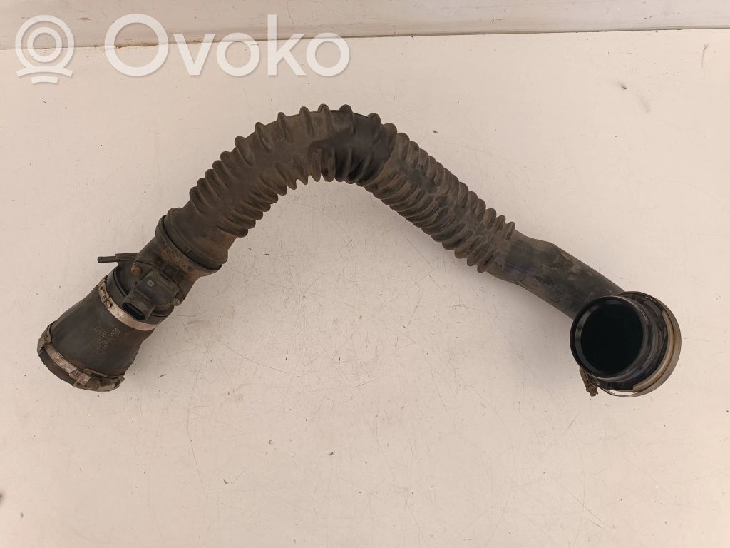 Opel Insignia A Intercooler hose/pipe 