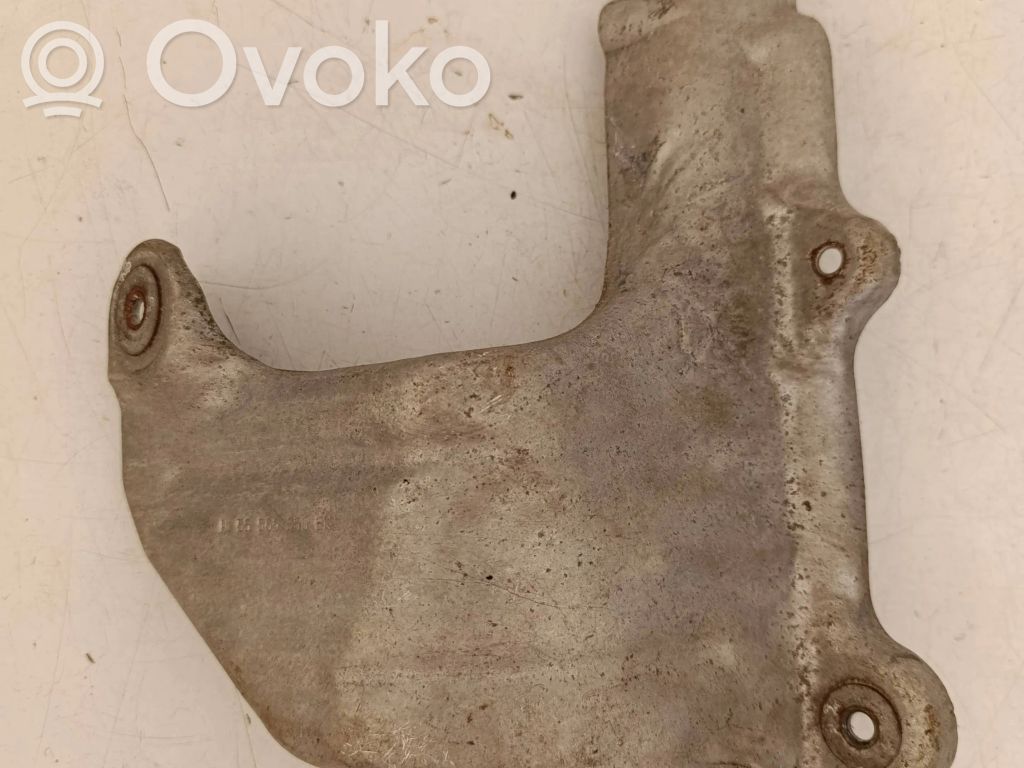 Opel Astra J Osłona termiczna rury wydechowej 