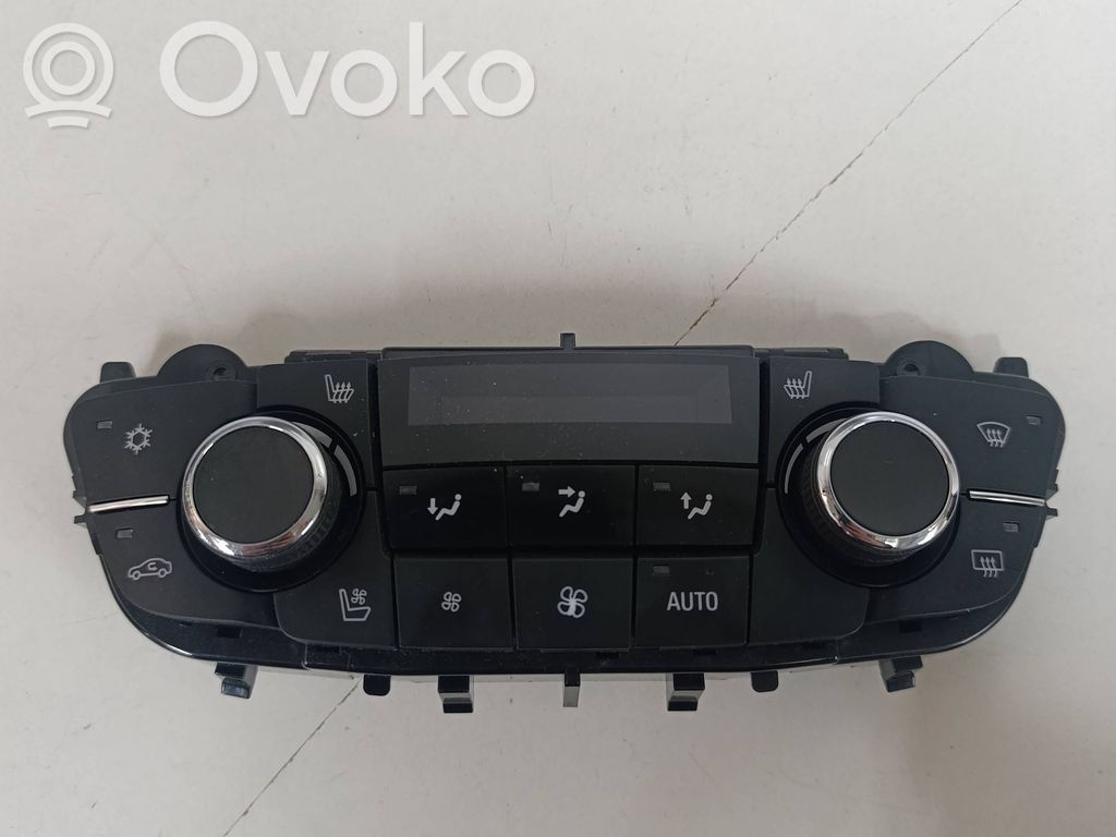 Opel Insignia A Climate control unit 