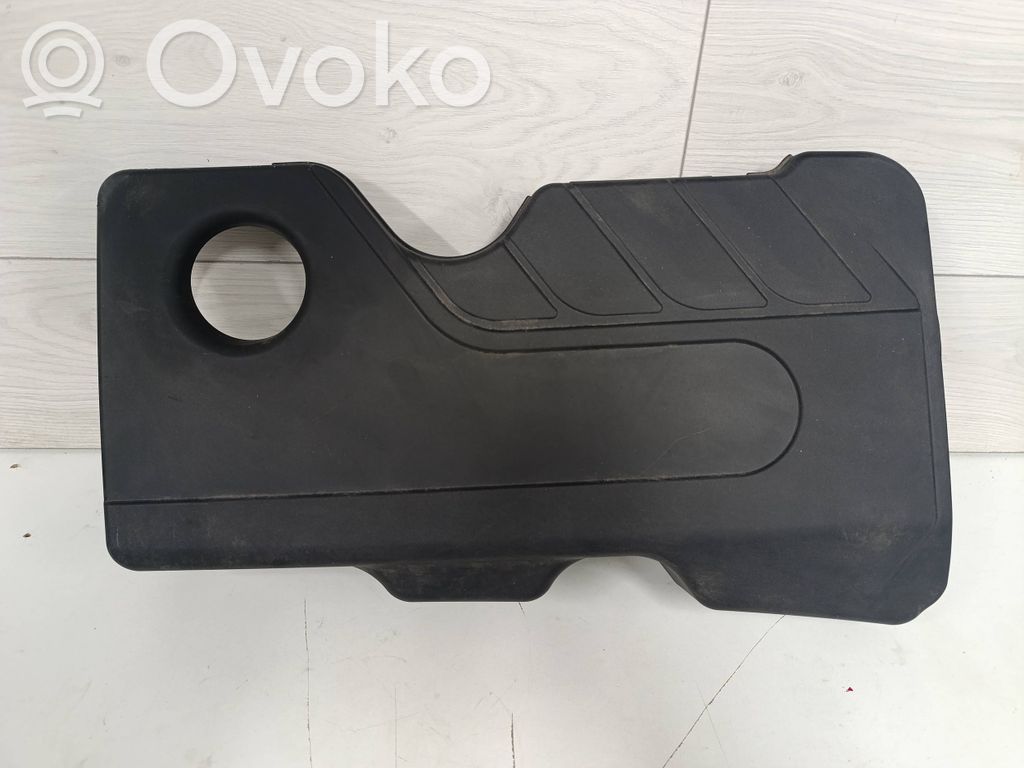 Opel Astra K Variklio dangtis (apdaila) 