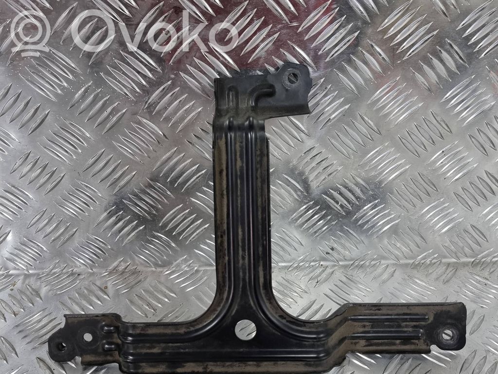 Opel Insignia B Battery bracket 