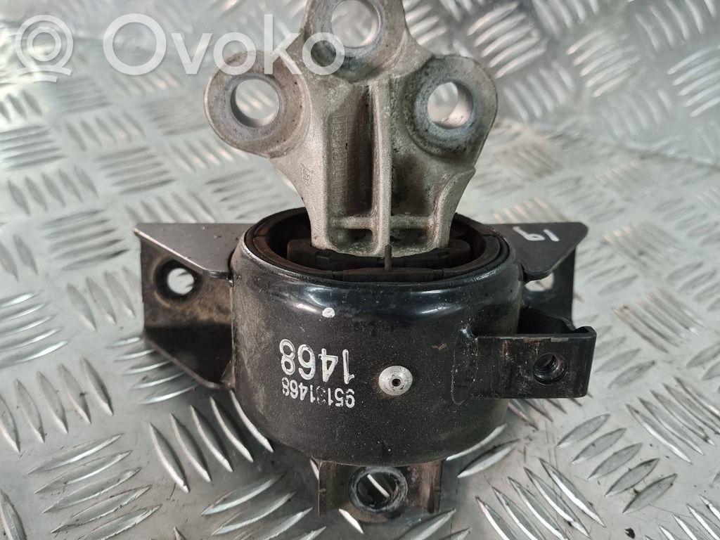Opel Mokka Engine mount bracket 