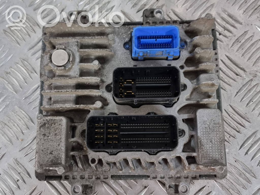 Opel Mokka X Engine control unit/module 