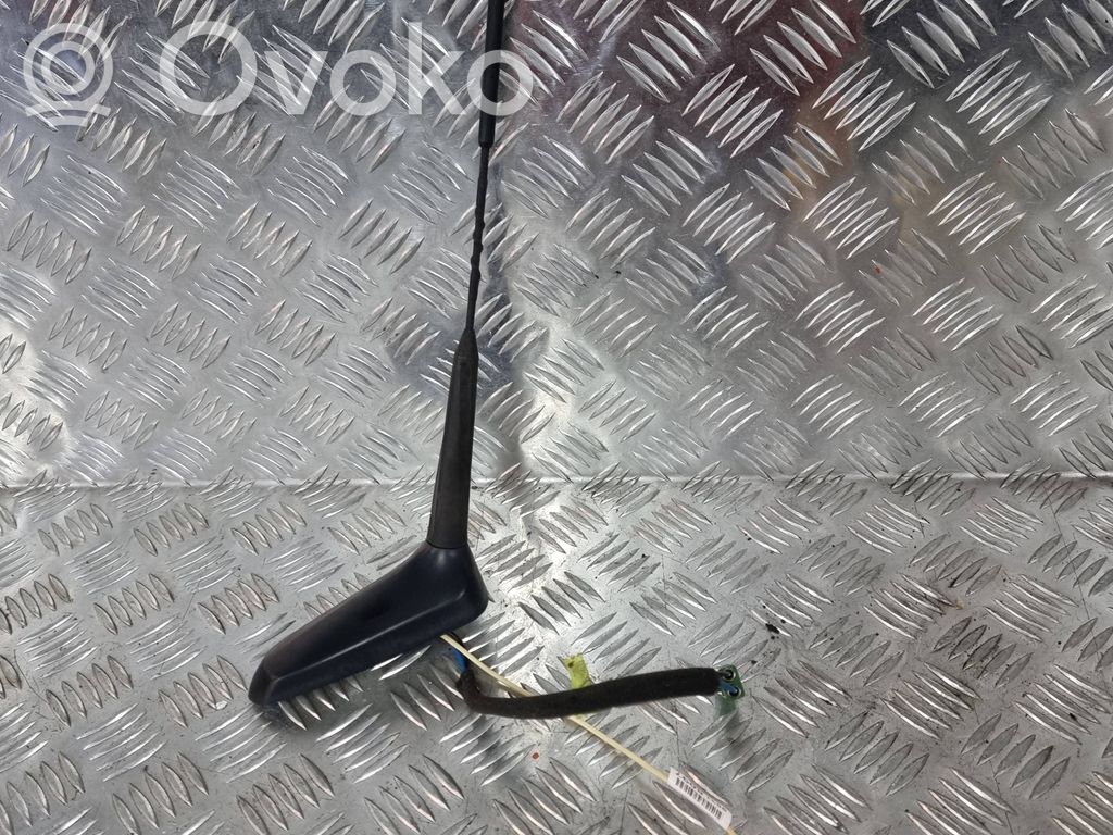 Opel Mokka X GPS-pystyantenni 